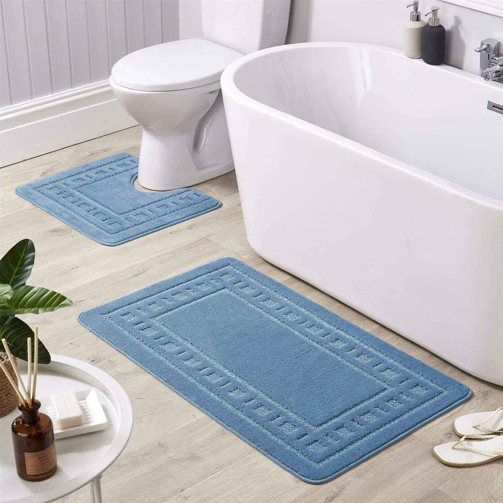 Jumbo Ultra Soft Non-Slip Bath Mat Set with Ultra Absorbent Material for Stylish Bathroom in Multiple Colours by OLIVIA ROCCO