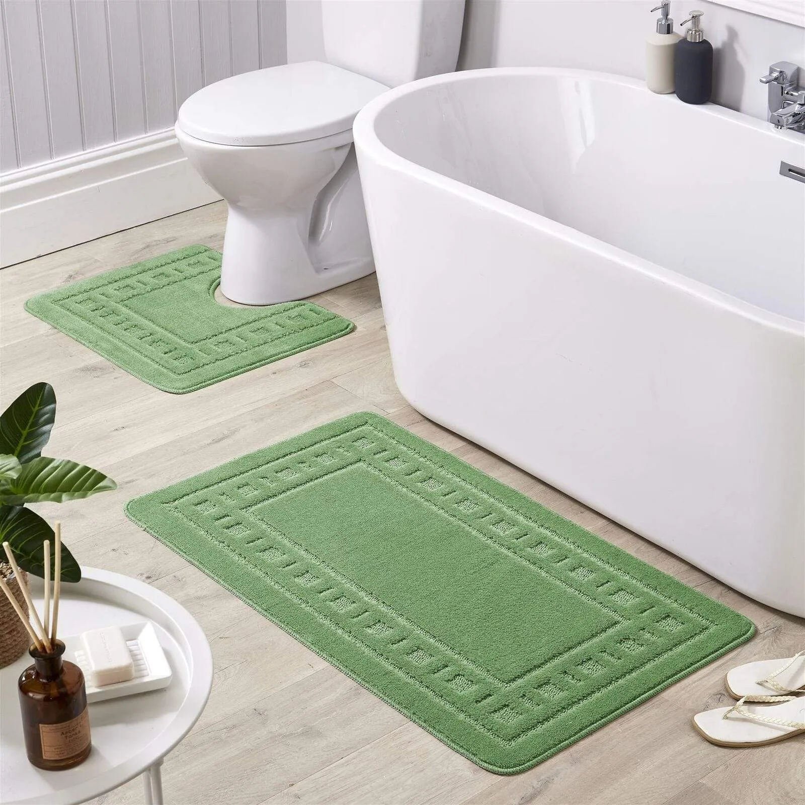 Jumbo Ultra Soft Non-Slip Bath Mat Set with Ultra Absorbent Material for Stylish Bathroom in Multiple Colours by OLIVIA ROCCO