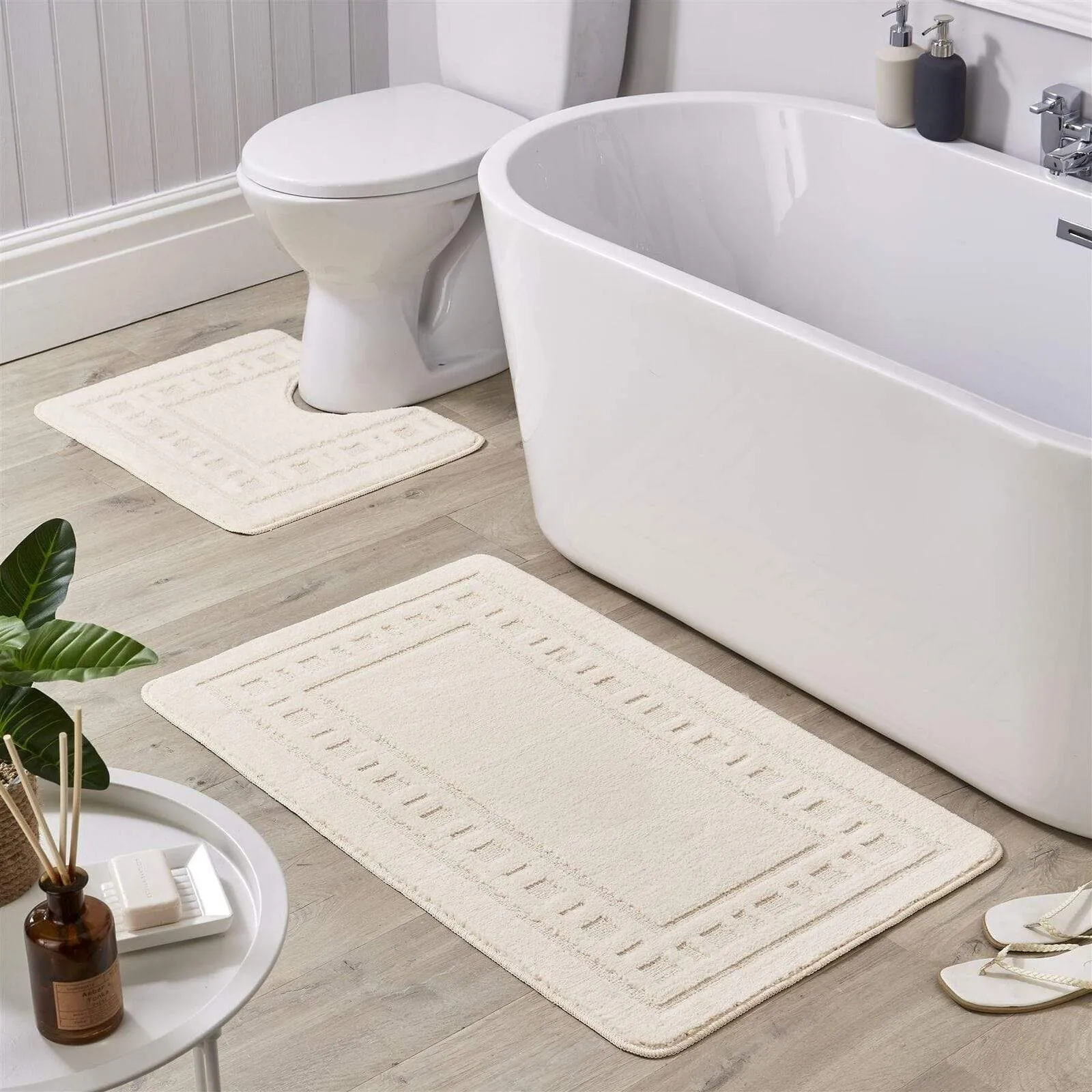 Jumbo Ultra Soft Non-Slip Bath Mat Set with Ultra Absorbent Material for Stylish Bathroom in Multiple Colours by OLIVIA ROCCO