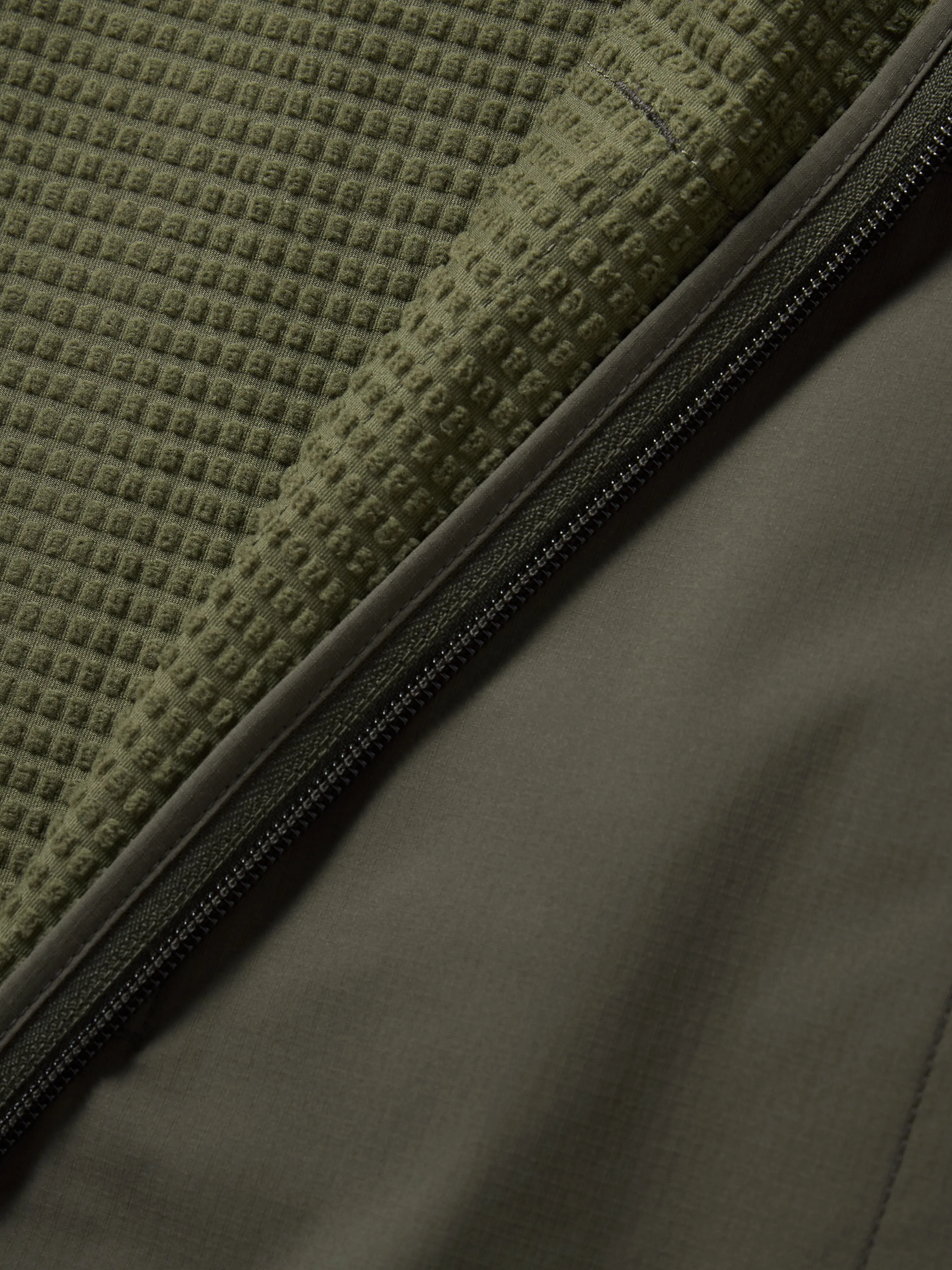 M's Lightweight Grid Tech Fleece 1/2 Zip - Moss/Raven